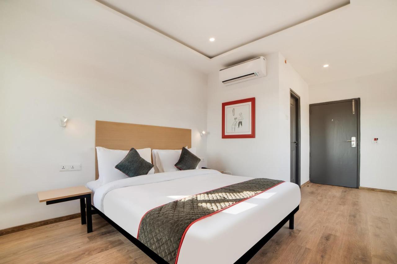 Hotel Townhouse Ss Aero Prime Shamshabad Exterior foto
